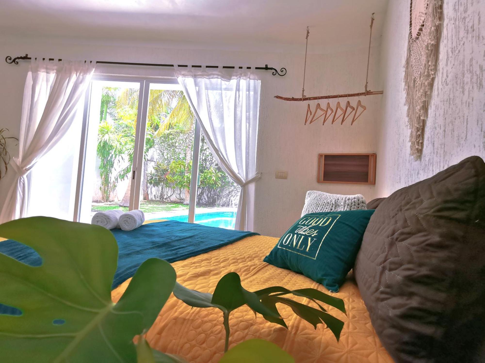 Beautiful & Cozy Near Beach Apartment Pool & Kingsize Bed 칸쿤 객실 사진