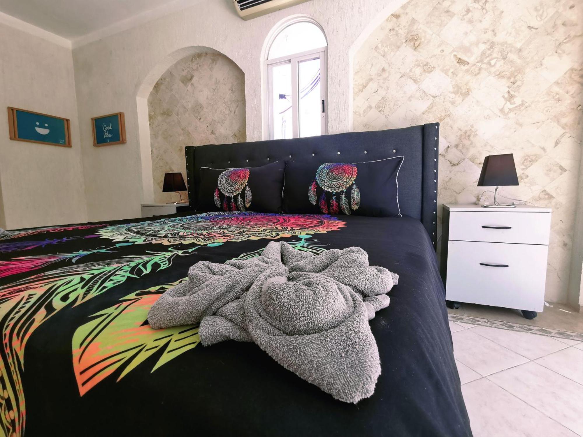 Beautiful & Cozy Near Beach Apartment Pool & Kingsize Bed 칸쿤 객실 사진